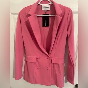 Pink Slim Fit Women’s Suit
